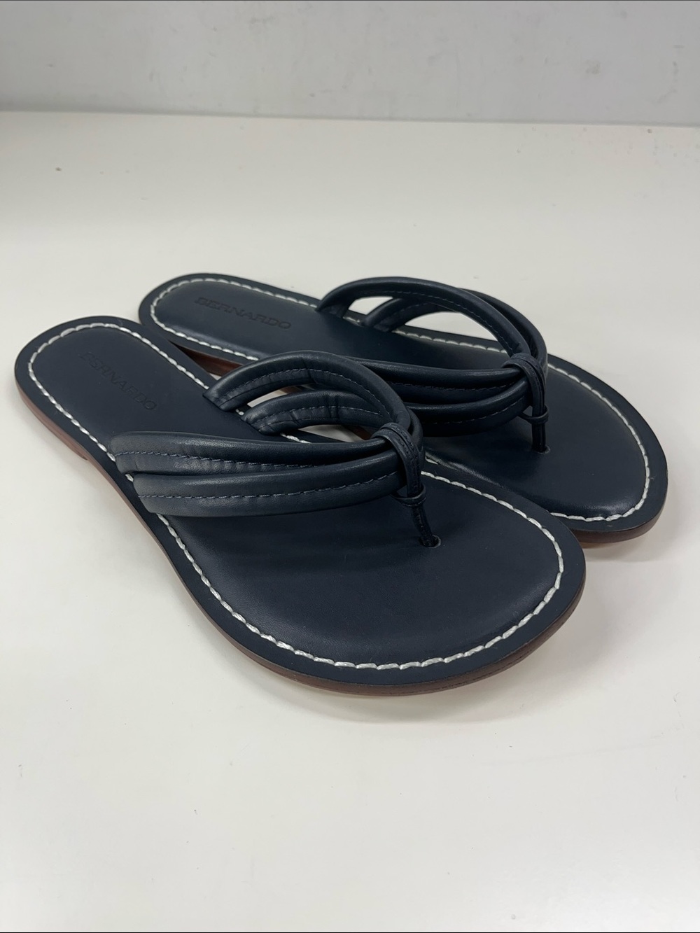 Bernardo Navy Leather Knot Toe Thong Sandals